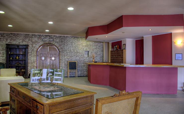 Imagen de los interiores del Hotel Lecadin. Foto 19