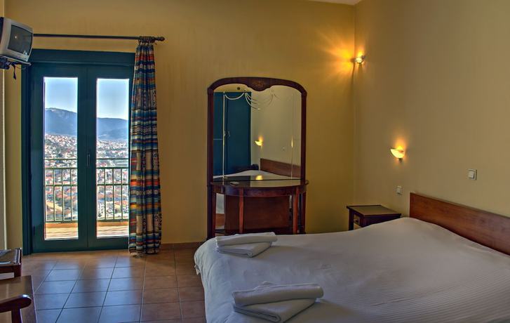 Imagen de la habitación del Hotel Lecadin. Foto 14