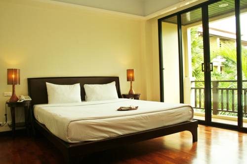 Imagen de la habitación del Hotel Lecasa Bangsaen. Foto 8