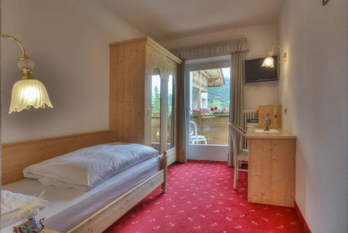 Imagen de la habitación del Hotel Lech Da Sompunt. Foto 7