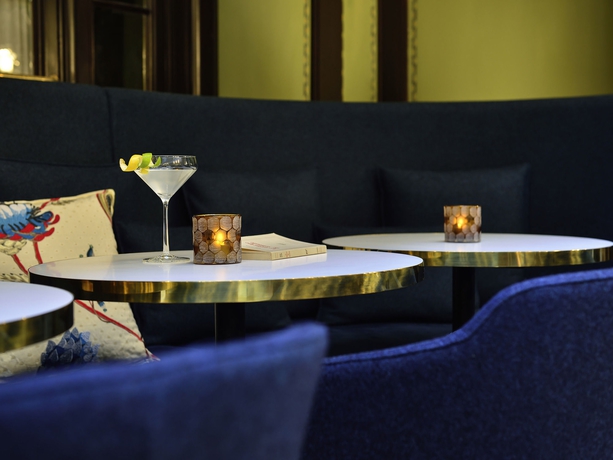 Imagen de los interiores del Hotel L'echiquier Opéra Paris Mgallery Collection. Foto 14