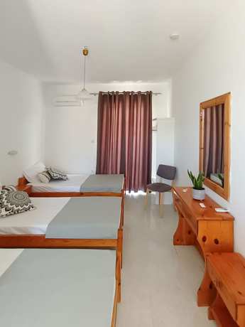 Imagen de la habitación del Hotel Lecini Studios. Foto 6