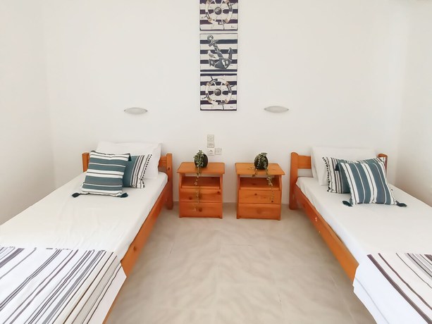 Imagen de la habitación del Hotel Lecini Studios. Foto 8