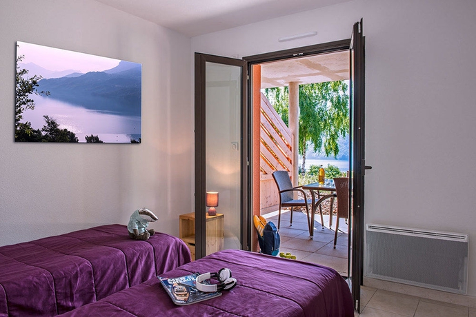 Imagen de la habitación del Hotel L'ecrin Du Lac. Foto 7