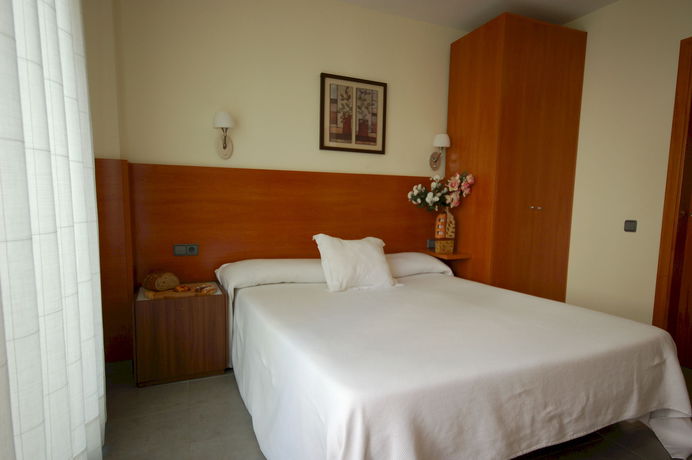 Imagen de la habitación del Hotel Led-Sitges. Foto 13