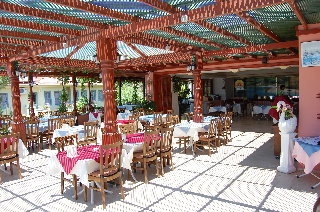 Imagen del bar/restaurante del Hotel Leda. Foto 6