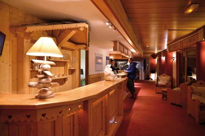 Imagen de los interiores del Hotel L'eden Des Cimes - Vacances Bleues - Belle Plagne 2100. Foto 19