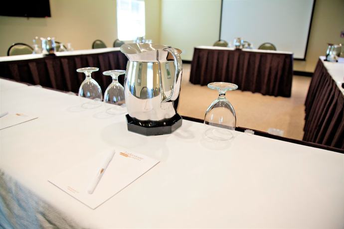 Imagen de los interiores del Hotel Ledgestone Elko. Foto 14