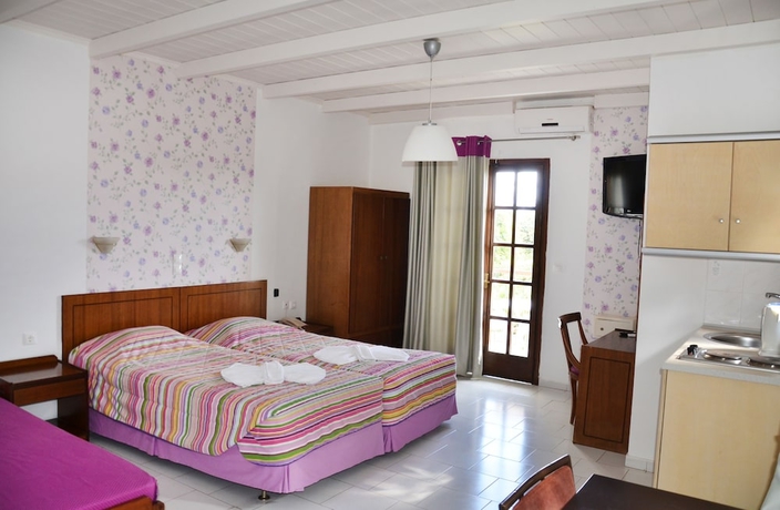 Imagen de la habitación del Hotel Ledra Maleme. Foto 10