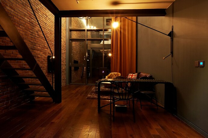 Imagen de la habitación del Hotel Lee Design. Foto 21