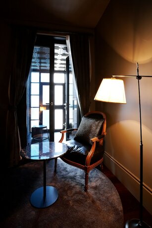 Imagen de la habitación del Hotel Lee Design. Foto 25