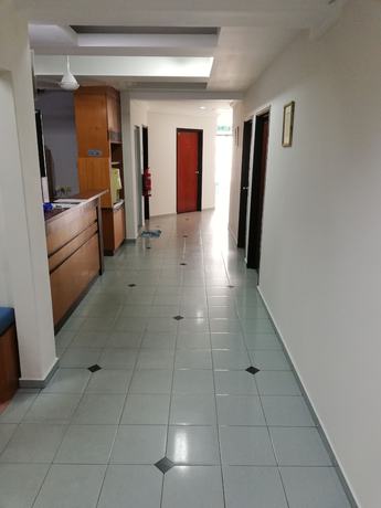 Imagen de los interiores del Hotel Lee. Foto 18