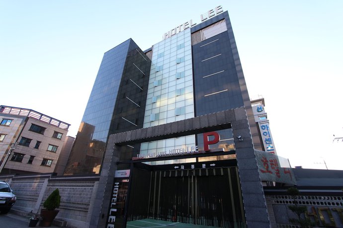 Imagen general del Hotel Lee. Foto 1