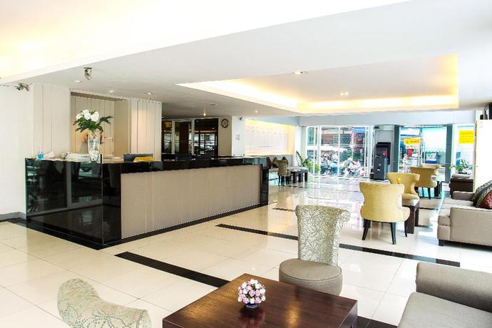 Imagen de los interiores del Hotel Lee Garden Bangkok. Foto 8