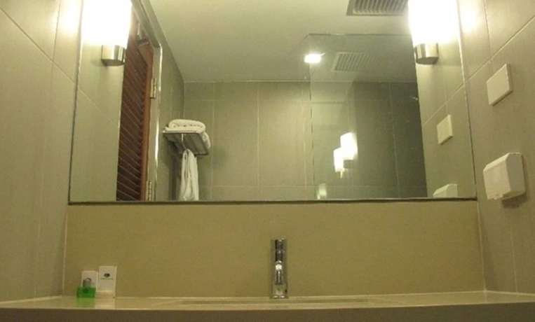 Imagen de la habitación del Hotel Lee Gardens, HAT YAI. Foto 8