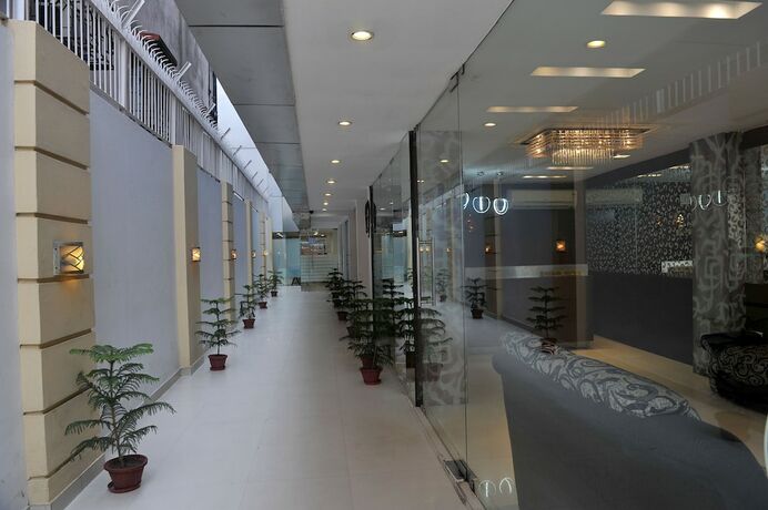 Imagen general del Hotel Lee International. Foto 12