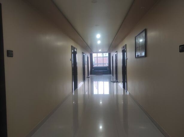 Imagen general del Hotel Lee Palace. Foto 11