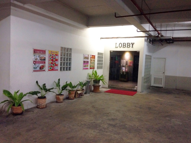 Imagen de los exteriores del Hotel Lee Place. Foto 10
