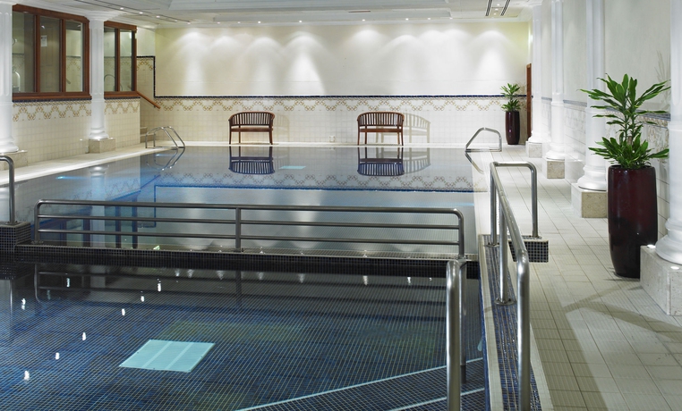 Imagen de la piscina del Hotel Leeds Marriott. Foto 10