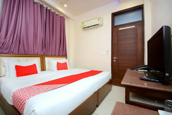 Imagen de la habitación del Hotel Leela Grande. Foto 3