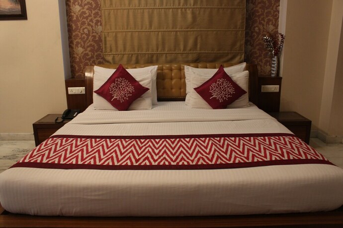 Imagen de la habitación del Hotel Leela Grande. Foto 21