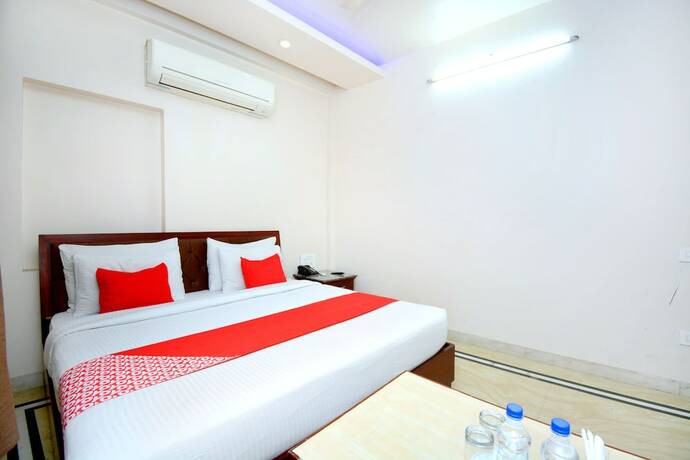 Imagen de la habitación del Hotel Leela Grande. Foto 31