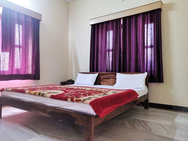 Imagen general del Hotel Leela Nikunj. Foto 11