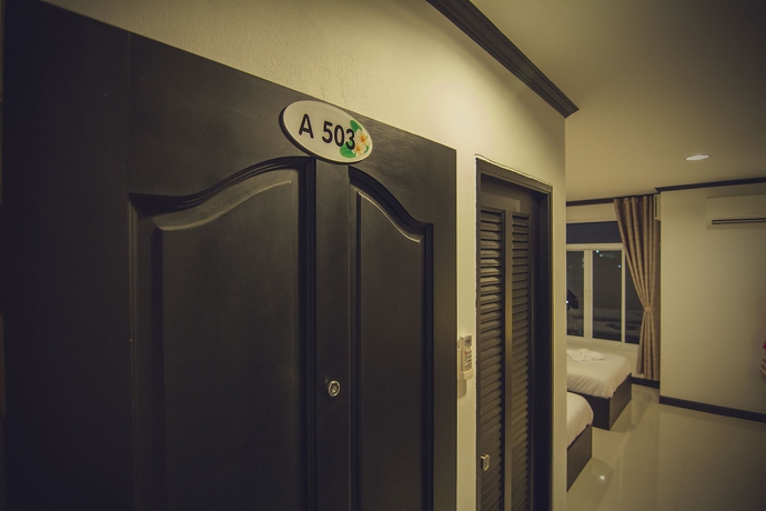 Imagen de la habitación del Hotel Leelawadee Grand. Foto 12