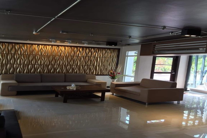 Imagen de los interiores del Hotel Leelawadee Resotel Raminthra 22. Foto 10
