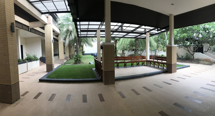 Imagen de los exteriores del Hotel Leelawalai Rest. Foto 15