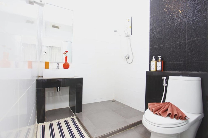 Imagen de la habitación del Hotel Leenova. Foto 2