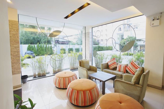 Imagen de los interiores del Hotel Leenova. Foto 14