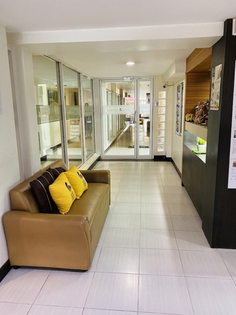 Imagen de los interiores del Hotel Lee's Mark Residence. Foto 18
