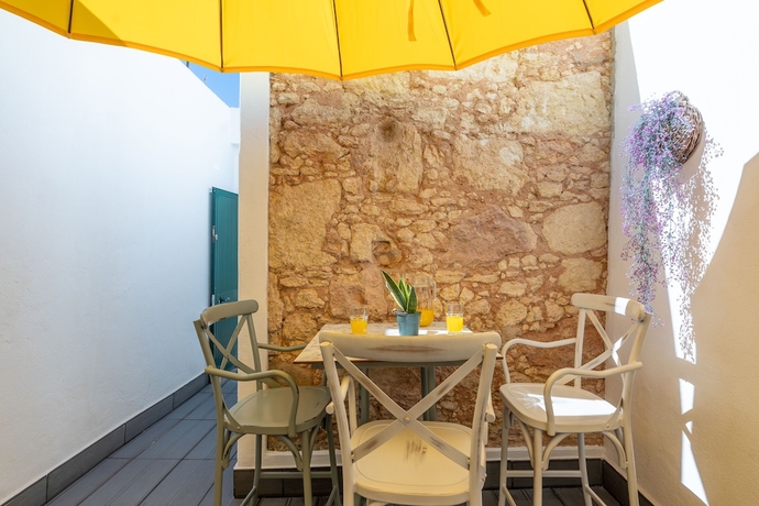 Imagen de la habitación del Hotel Leevin Guesthouse Faro. Foto 12