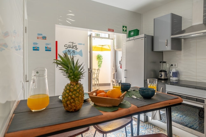 Imagen de la habitación del Hotel Leevin Guesthouse Faro. Foto 15