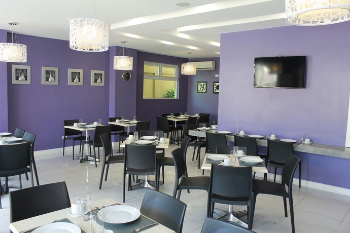Imagen del bar/restaurante del Hotel Leez Inn Malate. Foto 2