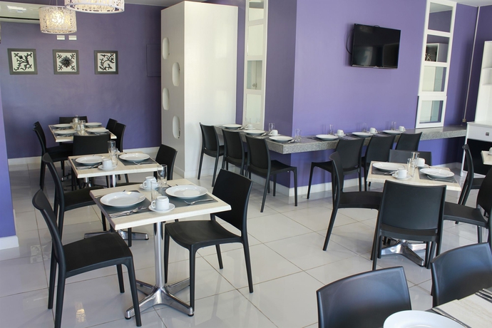 Imagen del bar/restaurante del Hotel Leez Inn Malate. Foto 4