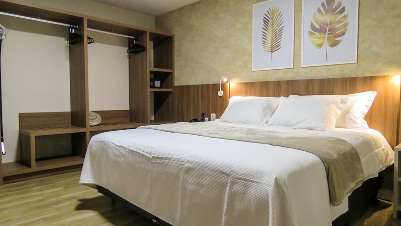 Imagen de la habitación del Hotel Lefel. Foto 2