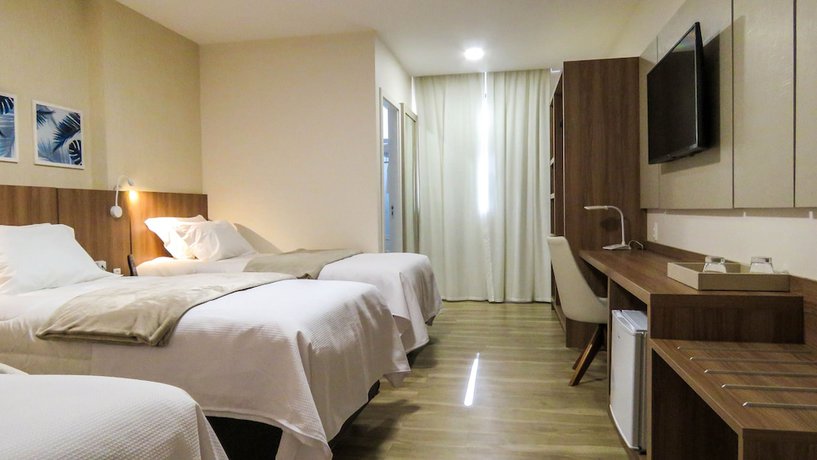 Imagen de la habitación del Hotel Lefel. Foto 10