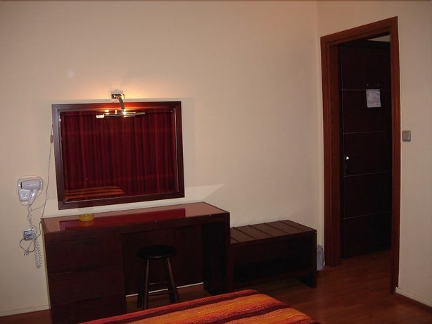 Imagen de la habitación del Hotel Lefkadi. Foto 9