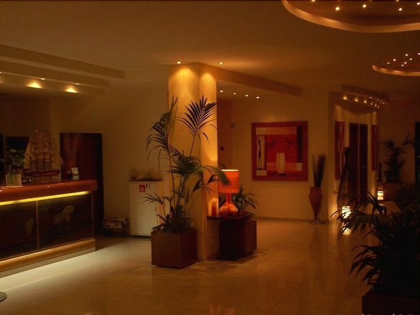 Imagen de los interiores del Hotel Lefkadi. Foto 17