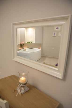 Imagen de la habitación del Hotel Lefkadio Suites. Foto 5