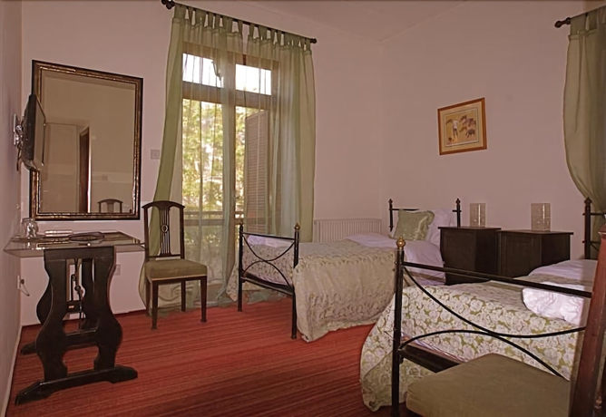 Imagen de la habitación del Hotel Lefkara. Foto 9