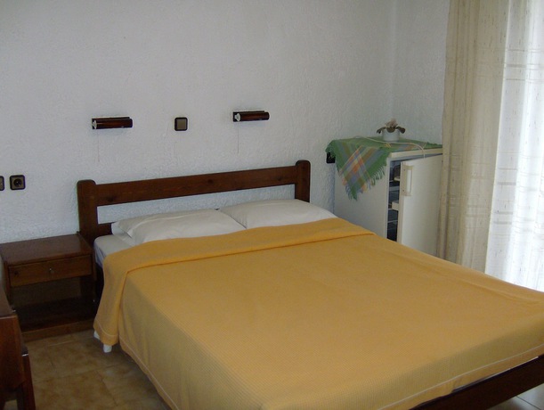 Imagen de la habitación del Hotel Lefkes. Foto 3