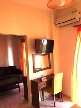 Imagen de la habitación del Hotel Lefkes. Foto 5