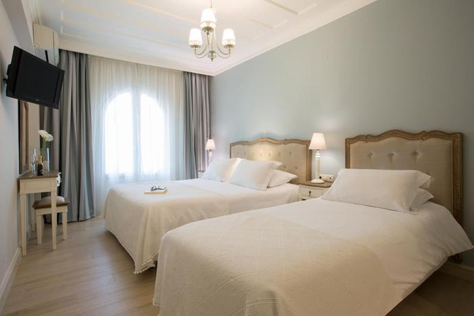 Imagen de la habitación del Hotel Lefko. Foto 2