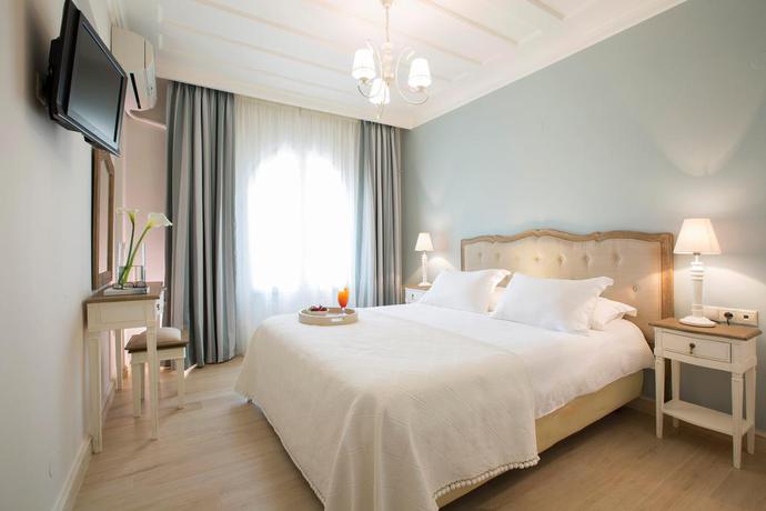 Imagen de la habitación del Hotel Lefko. Foto 3