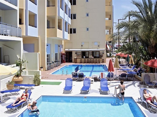 Imagen general del Hotel Lefkoniko Bay. Foto 6