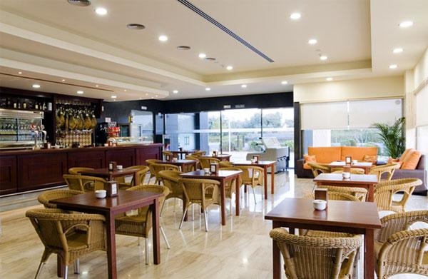 Imagen general del Hotel Leflet Sanlucar. Foto 5