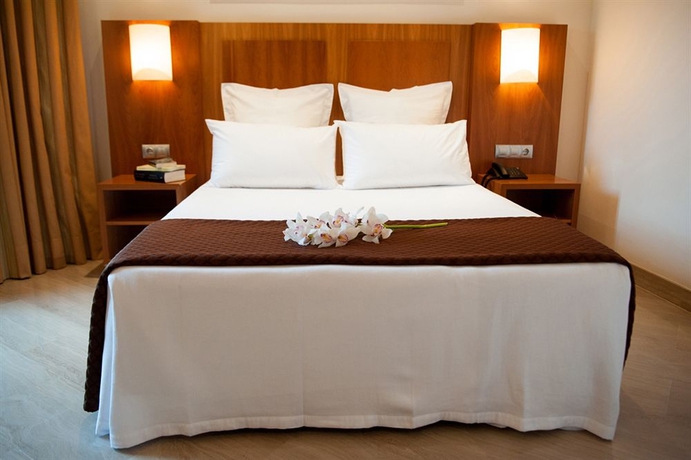 Imagen de la habitación del Hotel Leflet Valme. Foto 4